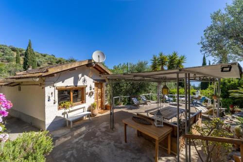 Cottage Pura Vigna immerso nella natura vicino al mare in 圣托斯特凡诺港