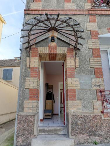 Зовнішній вигляд готелю, Samois-sur-seine Superbe appartement - Rickhoss Home in Самуа-сюр-Сен