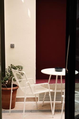 Le 18 Paris - main image