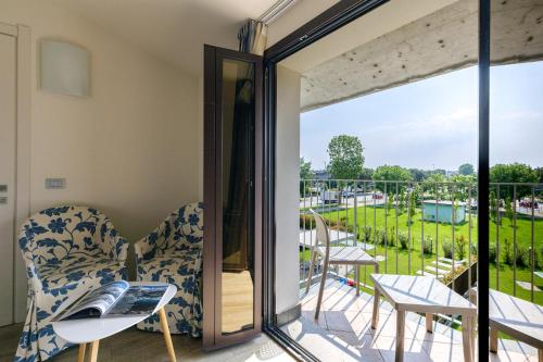 منظر, Hotel Arena in لوجانا دي سيرميوني