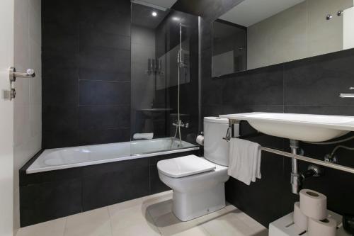 Two-Bedroom Apartment image 7
