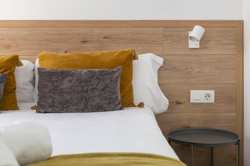 Chic and Modern Apartments in Gracia