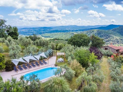  Holiday Home Tegliaia by Interhome in 53013 Starda