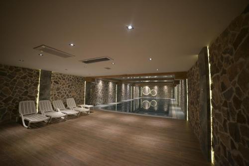 PANA HOTEL in Yusufkhona