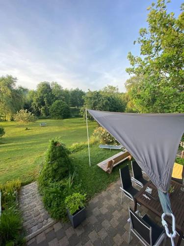 FERIENWOHNUNG ALL YOU NIED mit NIEDBLICK und TERRASSE in Rehlingen–Siersburg