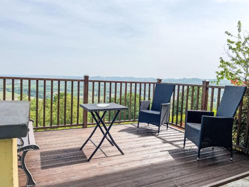 Holiday Home Bellavista by Interhome in 阿奎泰爾梅