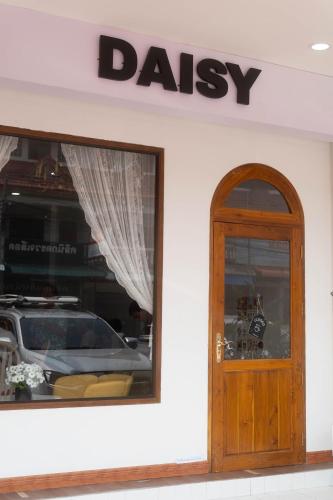 Exterior view, Daisy Home near Nan Bus Terminal