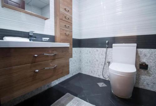 Unique & Modern Studio In Arjan-37 - image 8