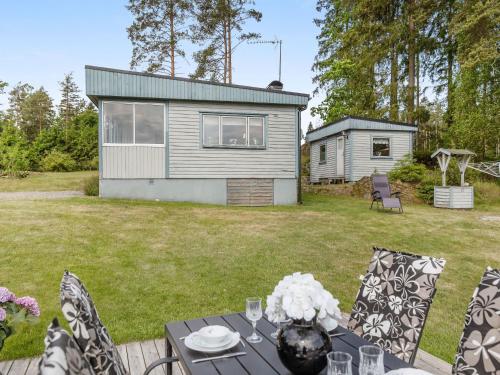 Holiday Home Sjöatorp Skogsstugan by Interhome (Holiday Home Sjoatorp Skogsstugan by Interhome) in Hjortsberga