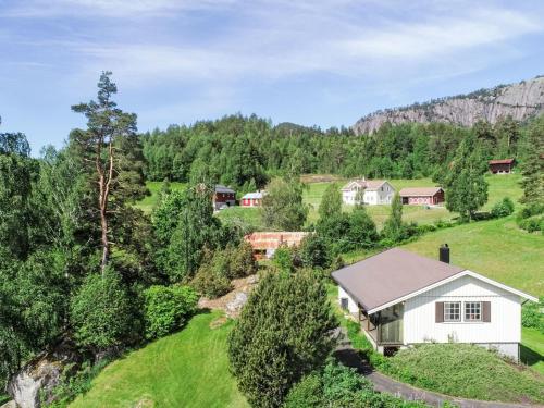 Holiday Home Knatten by Interhome in Treungen