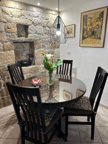 Duplex Studio Traversa- Split Old Town, Split (photo 8)