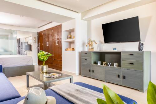 Harbor3008A Spectacular Beachfront Condo by Moikkarentals in Puerto Vallarta, Mexico