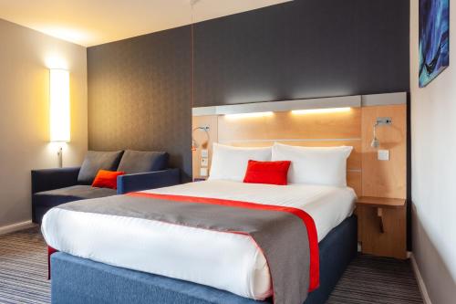 Holiday Inn Express Edinburgh – Royal Mile an IHG Hotel - image 7