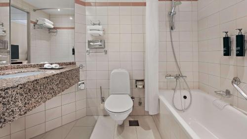 Hilton Dresden - image 13