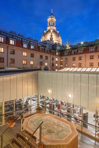 Sport és szabadidő, Hilton Dresden in Drezda