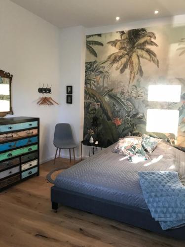 1 queen bed