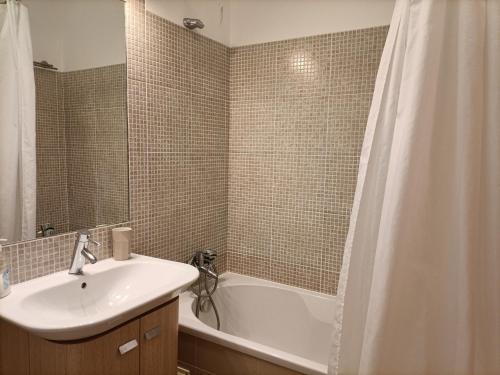 Penthouse Apartment image 9