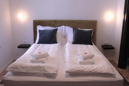 Zest and Nest Boutique Apartments - Tap to explore photos