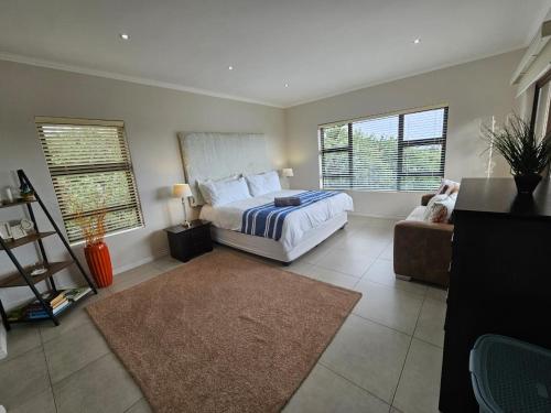 Langebaan Golf Estate - Signature Hole 24hrs power in Langebaan Country Estate