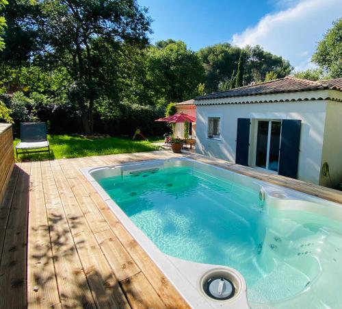 Beautiful family house with a Swim Spa