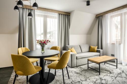 Szlakami 5 Dolin - apartamenty obok Doliny Strążyskiej - sauna i parking GRATIS!, Zakopane