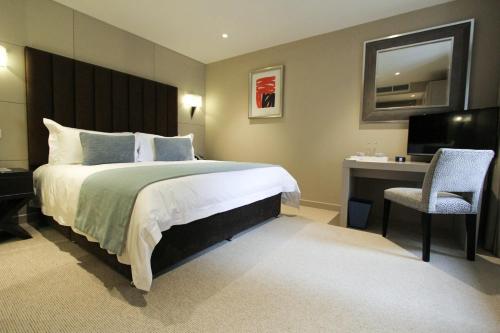 Cae Court Hotel in Bridgend