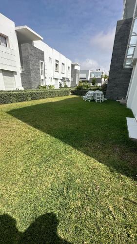 Appartement Sidi Rahal Résidence Dar Al Bahr avec 2 grands jardins au bord de la piscine (Appartement Sidi Rahal Residence Dar Al Bahr avec 2 grands jardins au bord de la piscine) in 시디 라할