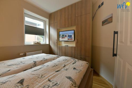 Apartment with Terrace image 10