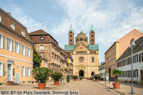 Hotel & Living Am Wartturm - image 11