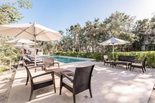 Edena Vida Jungle Luxury Beach Club Access in Tulum, Mexico