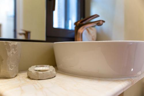 Standard Family Suite image 10