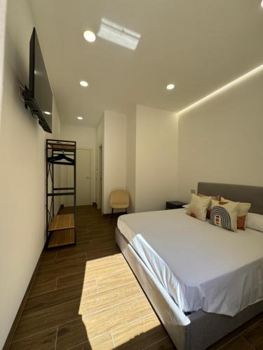 Casa Bedda - INTERA CASA CON 3 CAMERE CON BAGNO PRIVATO, ARIA CONDIZIONATA E NO ZTL/ENTIRE APARTMENT WITH 3 BEDROOMS WITH PRIVATE BATHROOM, AIRCON AND NO LTZ, Castellammare del Golfo (fotografie 10)