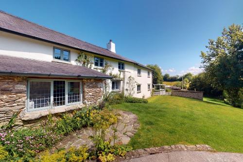 Middle Stolford Cottage, Brendon Hill