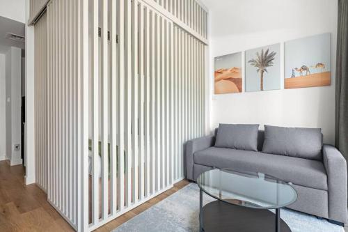 Renovated Studio next to Dubai Mall & Burj Khalifa, Dubaj (zdjęcie 4)