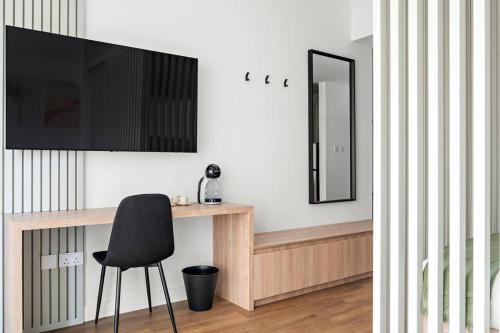 Renovated Studio next to Dubai Mall & Burj Khalifa, Dubaj (zdjęcie 8)