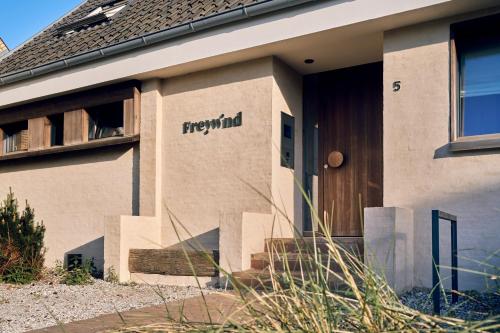 Three-Bedroom Apartment image 1