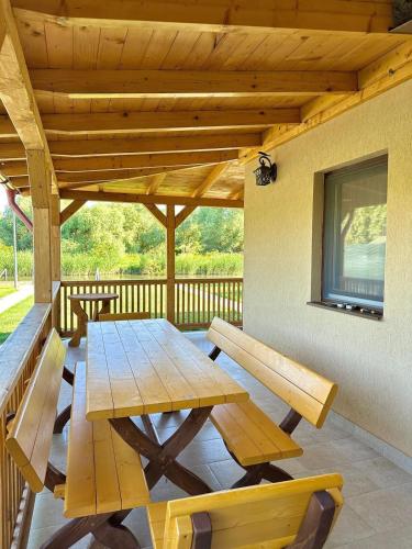 Létesítmények, Casa Phoenix in Uzlina