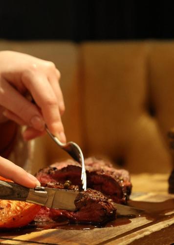 The Porterhouse grill & rooms - image 6