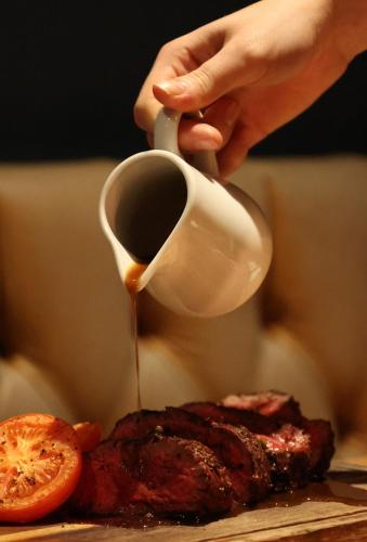 The Porterhouse grill & rooms - image 14