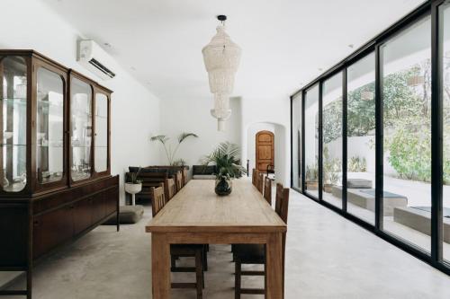 Stay Wild La Veleta Villa