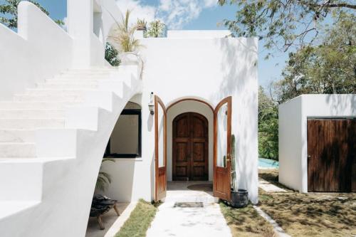 Stay Wild La Veleta Villa in Tulum, Mexico