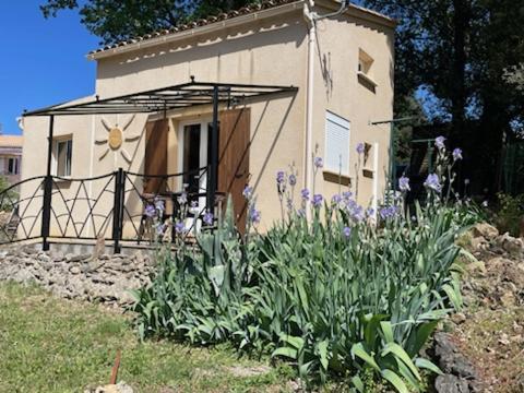 Le petit soleil gîte à louer Larnac