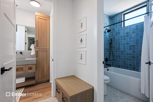 Paradise Palace at Desert Color (by Ember Stays)