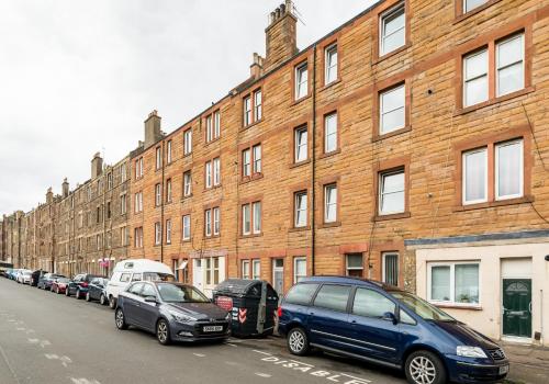 425 Quirky and charming 2 bedroom seaside apartment in Portobello - image 13