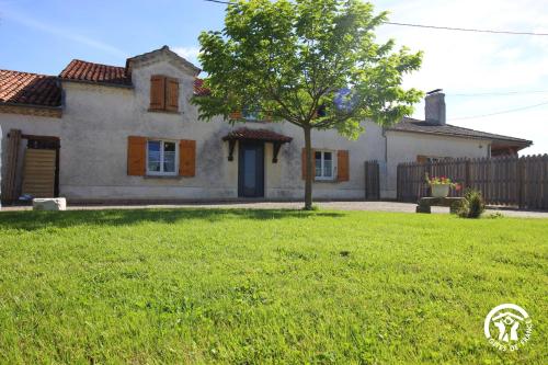 Aux Belles Vignes gîte à louer Lavardens