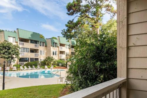 Utsikt, Dreamy HHI Retreat with Pool, Gym in Hilton Head Island Waterfront