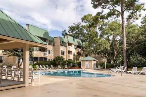 Utsikt, Dreamy HHI Retreat with Pool, Gym in Hilton Head Island Waterfront