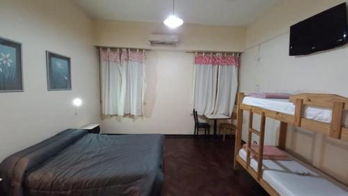 Hotel Litoral CERCA DE MOVISTAR ARENA in Chacarita