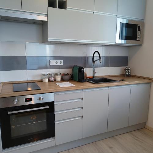 Pe-Ki Lux Apartman Székesfehérvár (Pe-Ki Lux Apartman Szekesfehervar) in Székesféhervár Városközpont