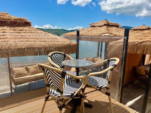Balcony/terrace, Comuna Sevan in Chambarak